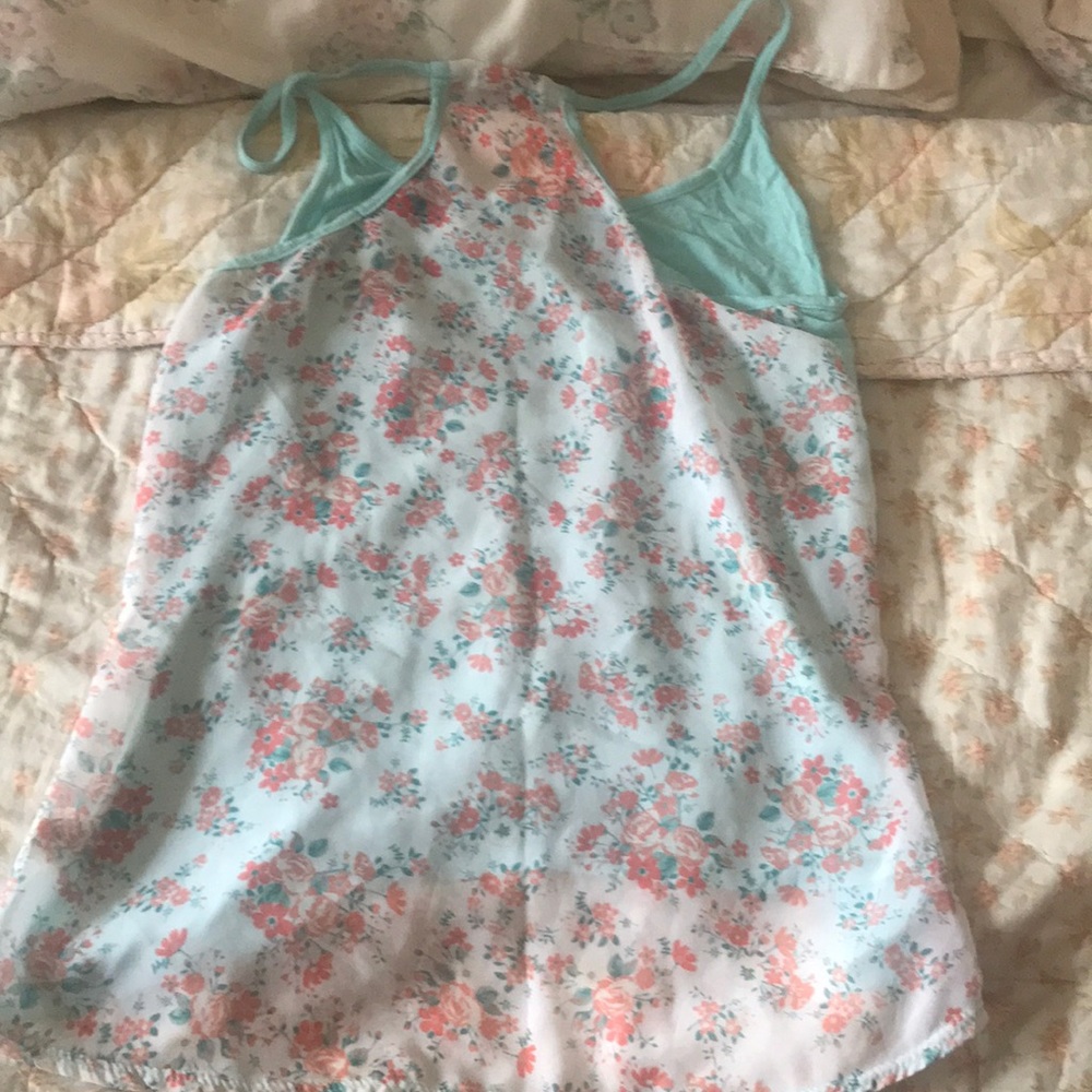 Tank Top - Picture 4 of 4